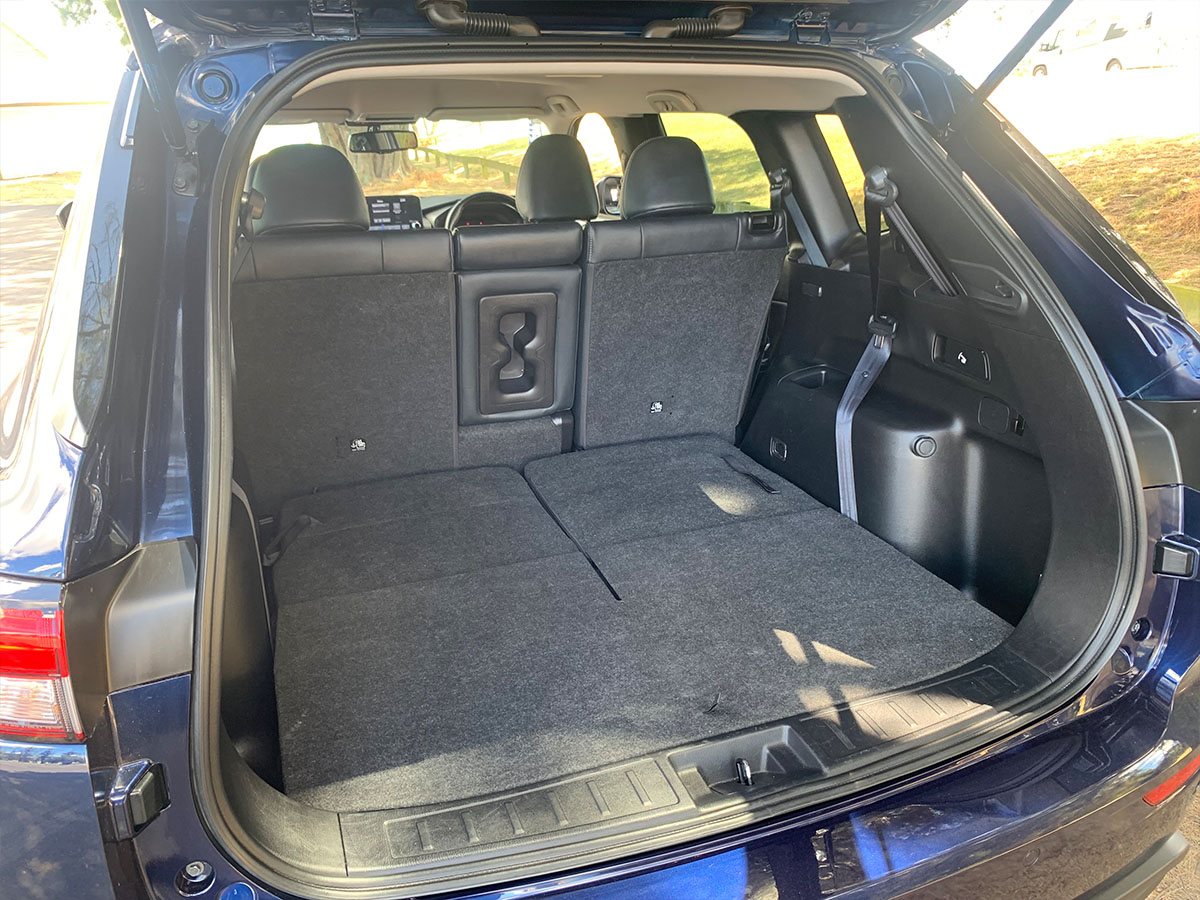 2022 Mitsubishi Outlander XLS 2WD 7 Seater 2.5L Petrol