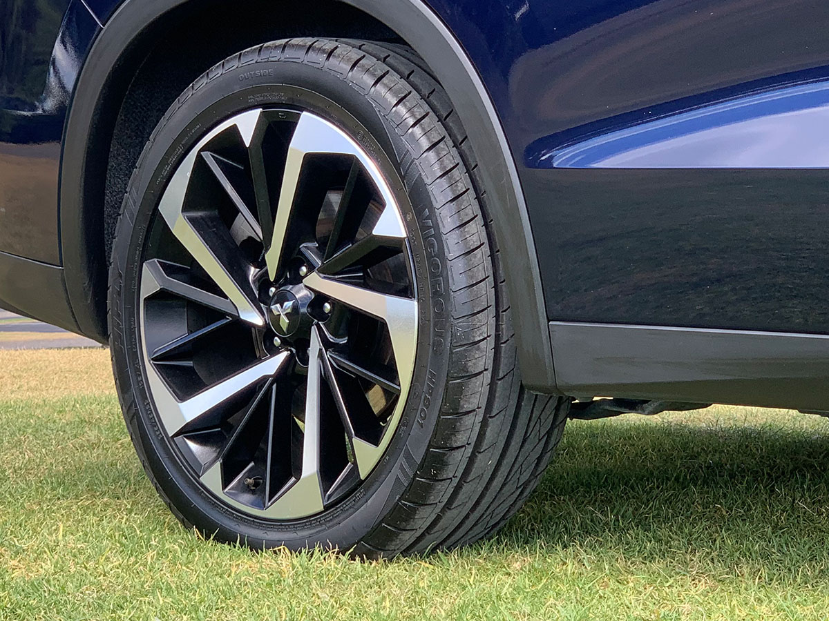 2022 Mitsubishi Outlander XLS 2WD 7 Seater 2.5L Petrol