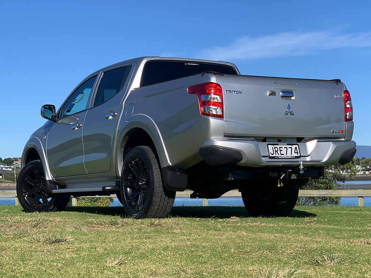 2016 Mitsubishi Triton GLXR 2.4L 2WD Diesel Turbo Automatic