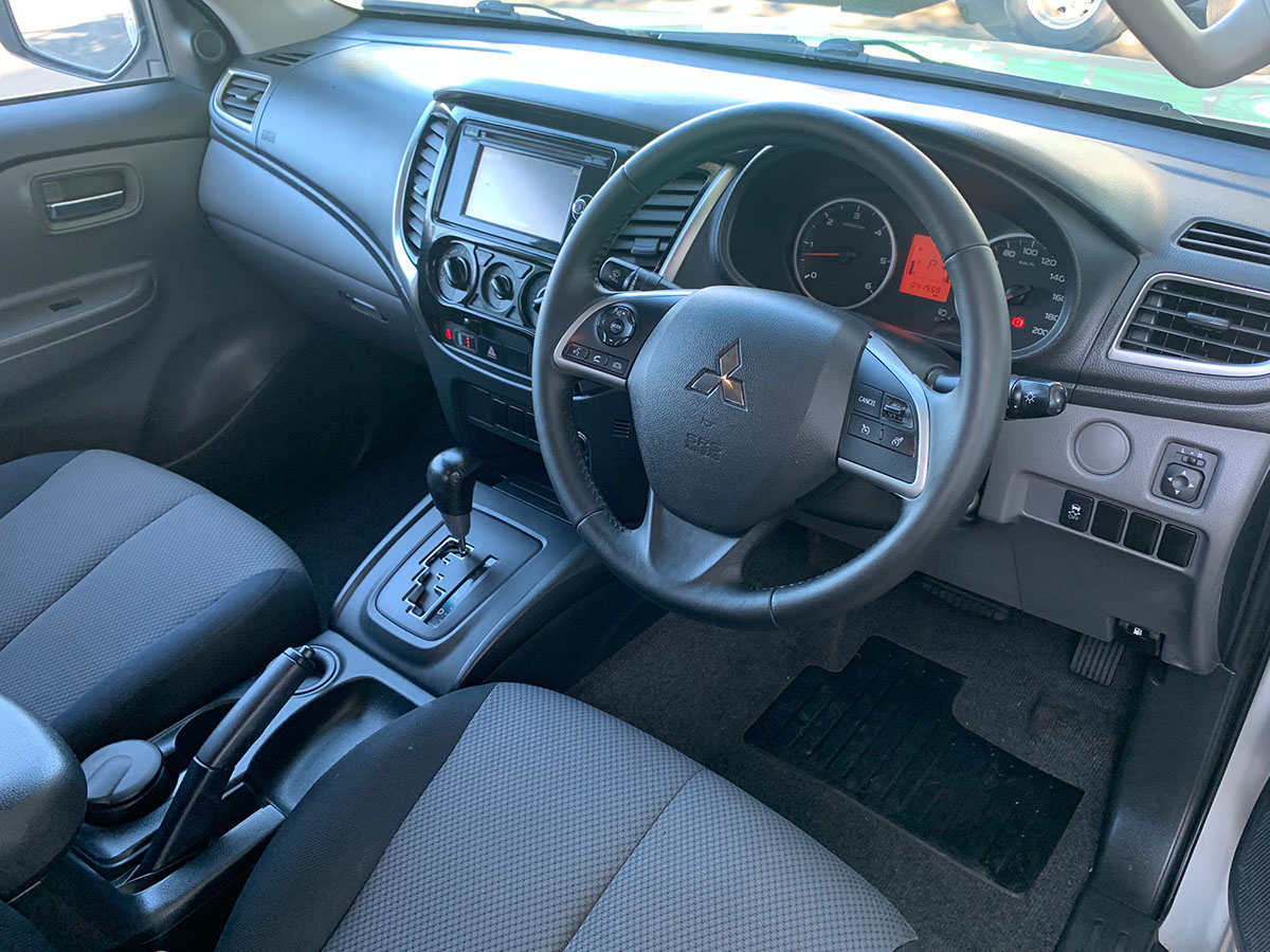 2016 Mitsubishi Triton GLXR 2.4L 2WD Diesel Turbo Automatic