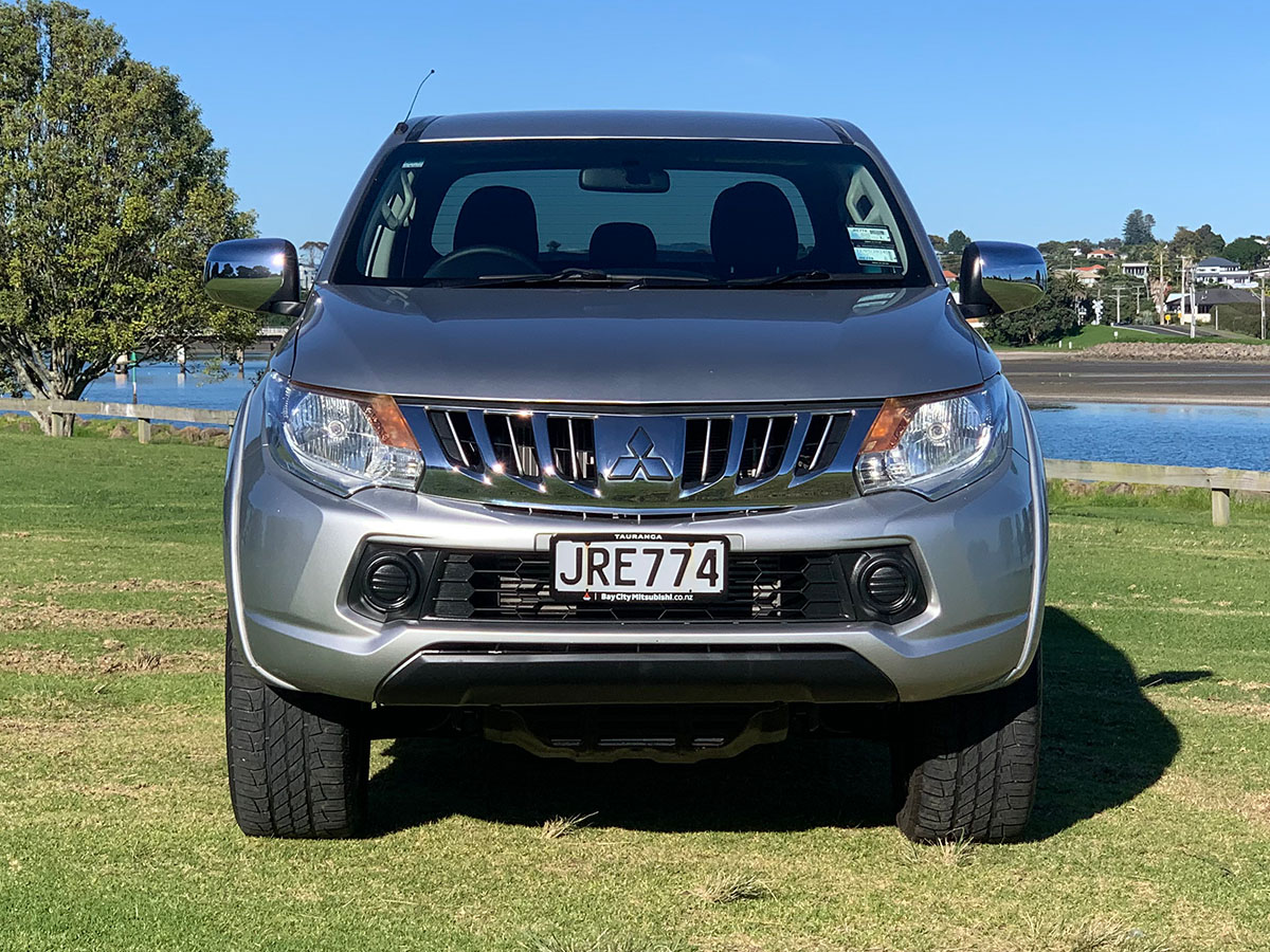 2016 Mitsubishi Triton GLXR 2.4L 2WD Diesel Turbo Automatic