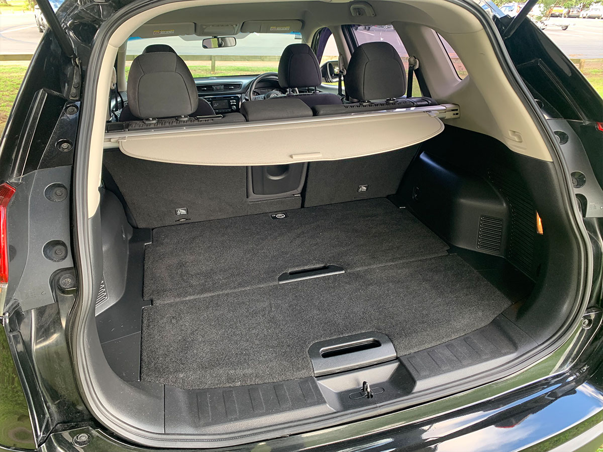 2017 Nissan X-Trail ST 4WD 2.5L Petrol