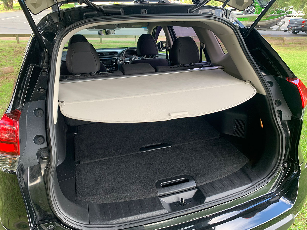 2017 Nissan X-Trail ST 4WD 2.5L Petrol