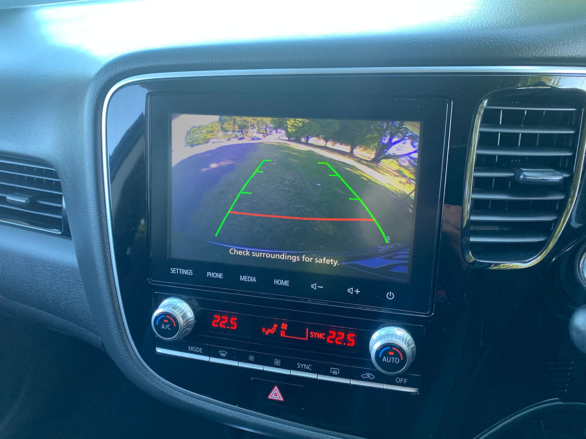 2022 Mitsubishi Outlander LS 2.4L Petrol 7 Seater Automatic