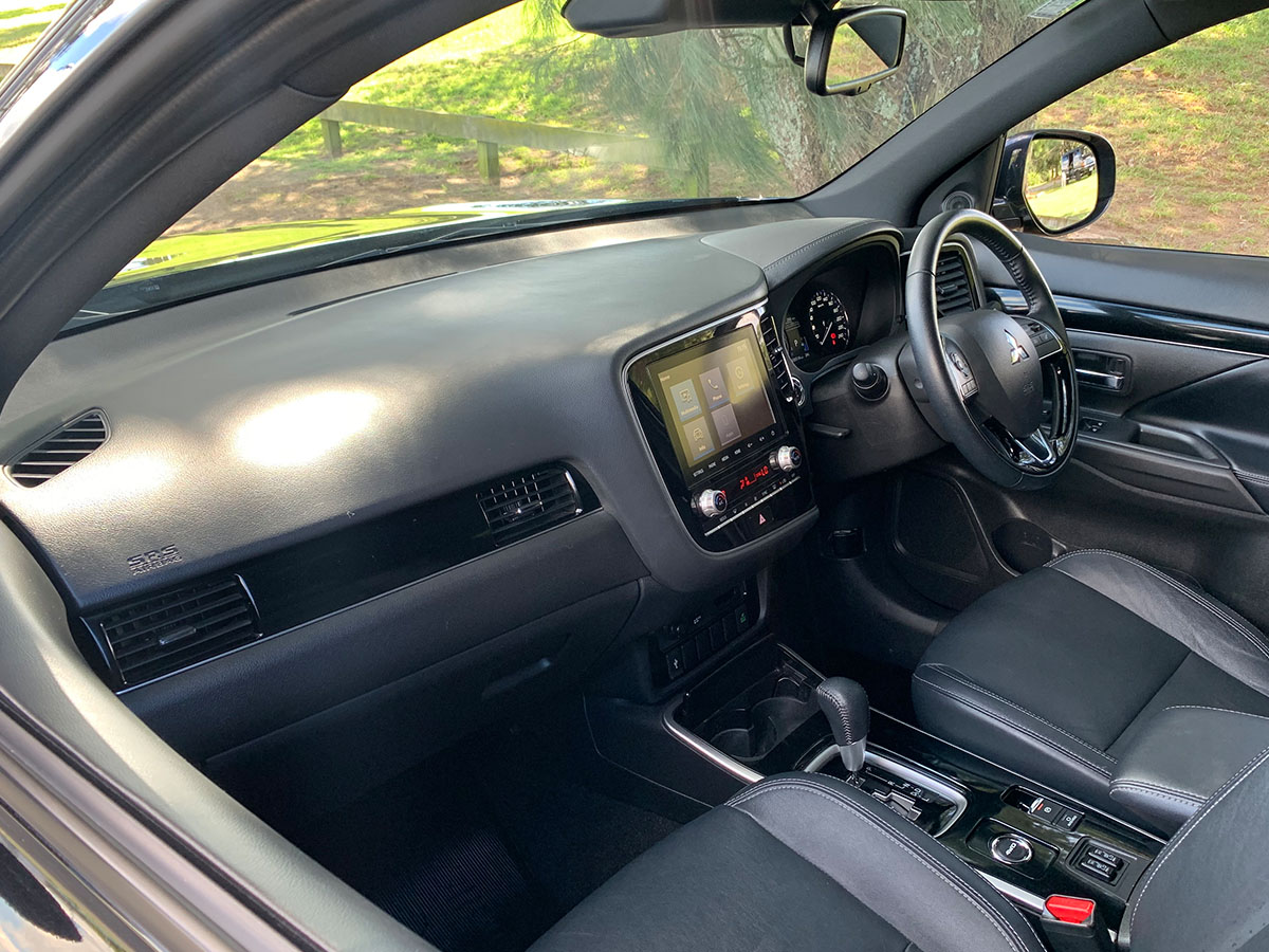 2022 Mitsubishi Outlander SPORT 4WD 2.4L Petrol