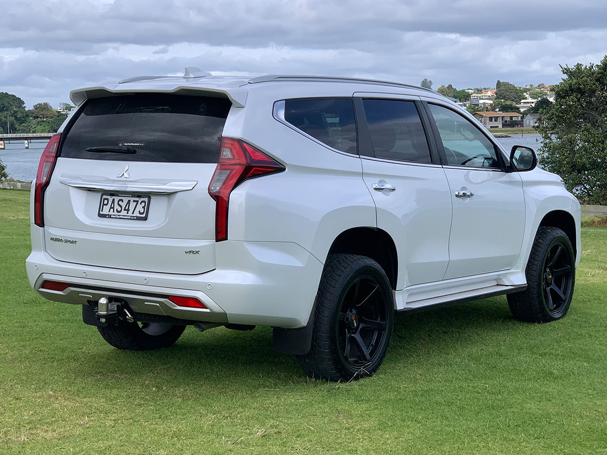 2022 Mitsubishi Pajero Sport VRX 2.4L Diesel 4WD