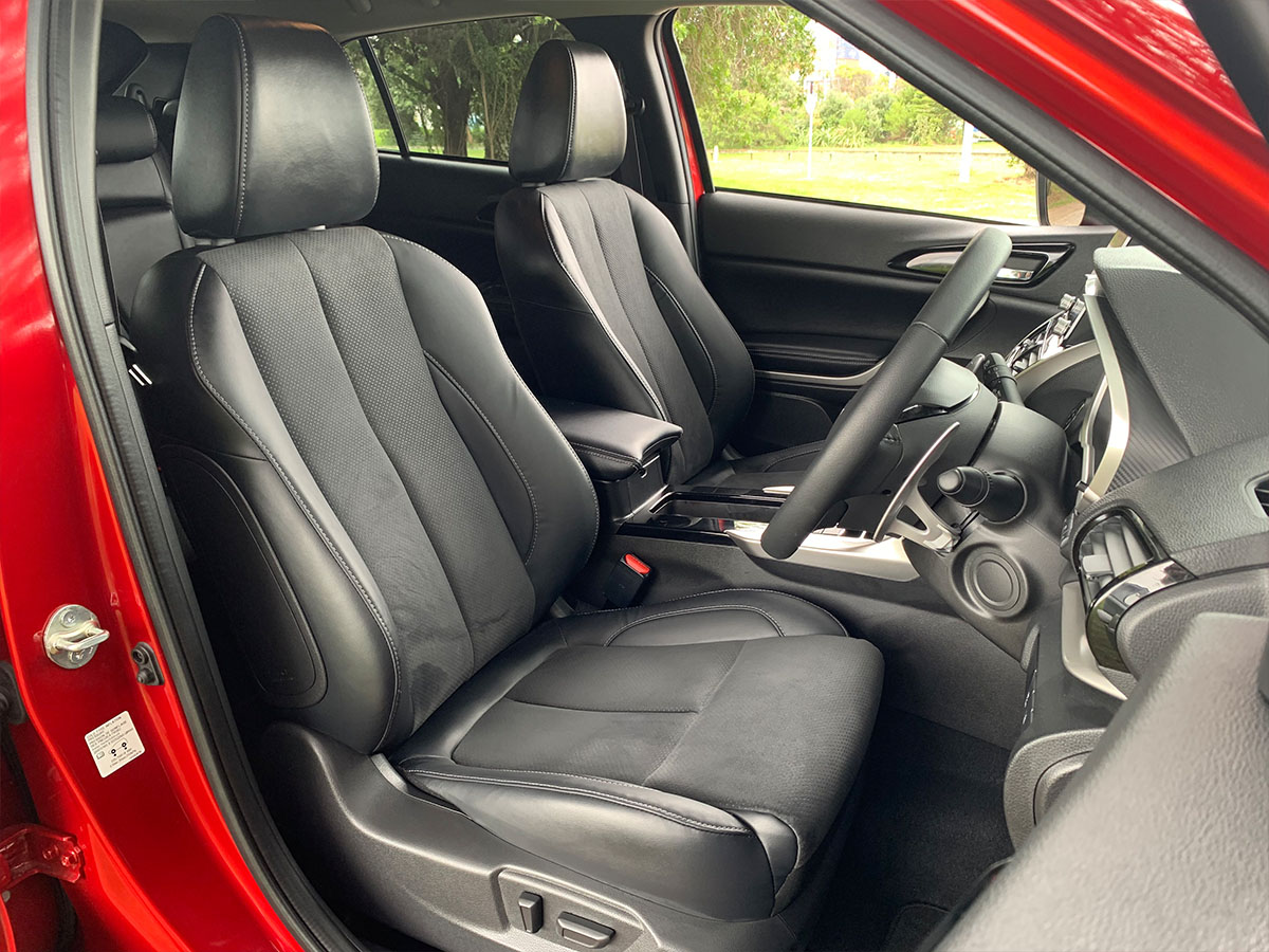 2023 Mitsubishi Eclipse Cross XLS PHEV HYBRID 4WD