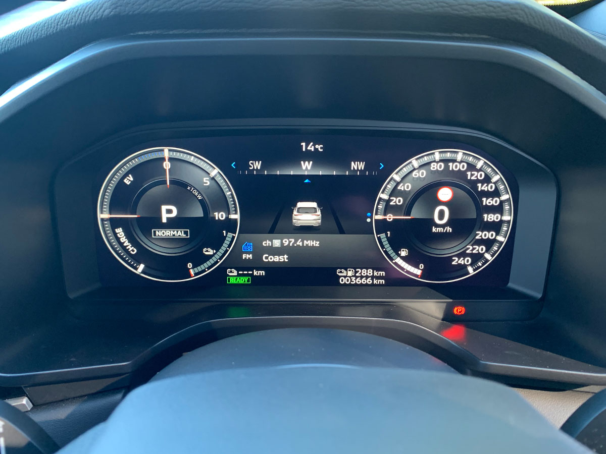 2023 Mitsubishi Outlander PHEV Sport 4WD Hybrid 7 Seater