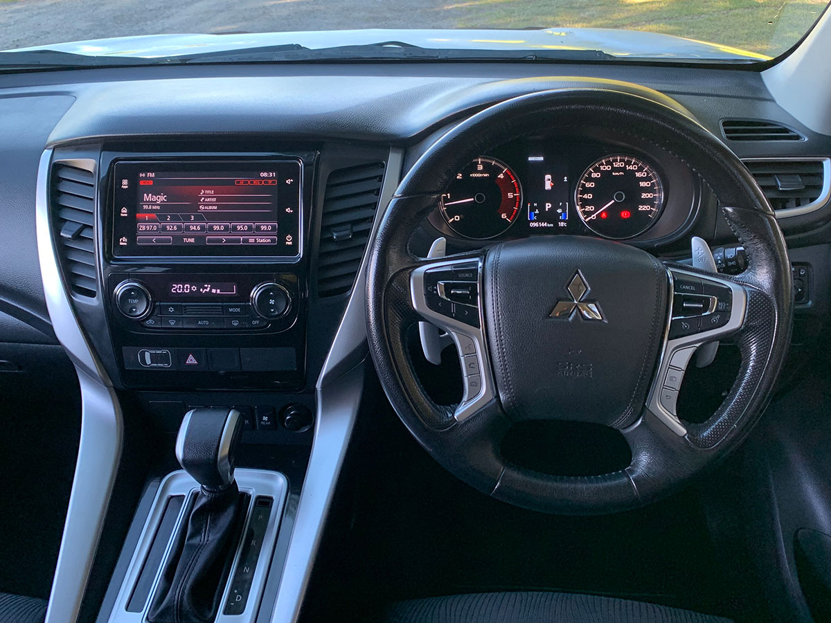 2017 Mitsubishi Pajero Sport XLS 2.4L Diesel 4WD 7 Seater