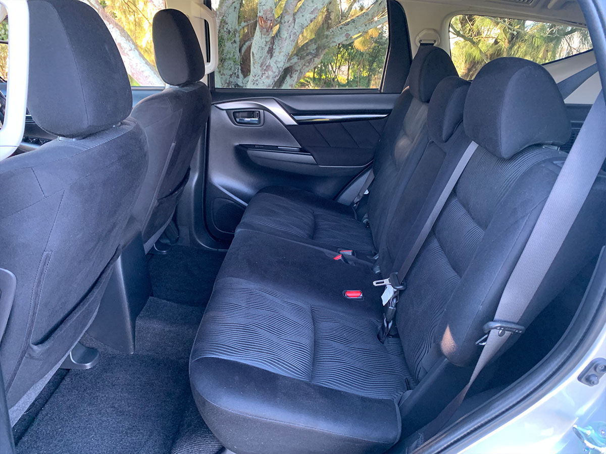 2017 Mitsubishi Pajero Sport XLS 2.4L Diesel 4WD 7 Seater