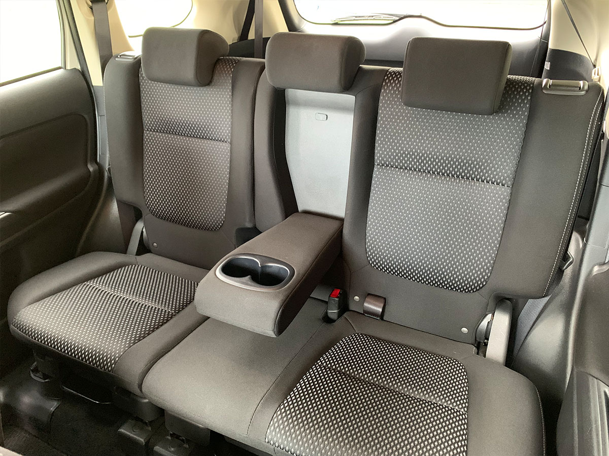 2018 Mitsubishi Outlander XLS 2.3L Diesel 4WD 7 Seater