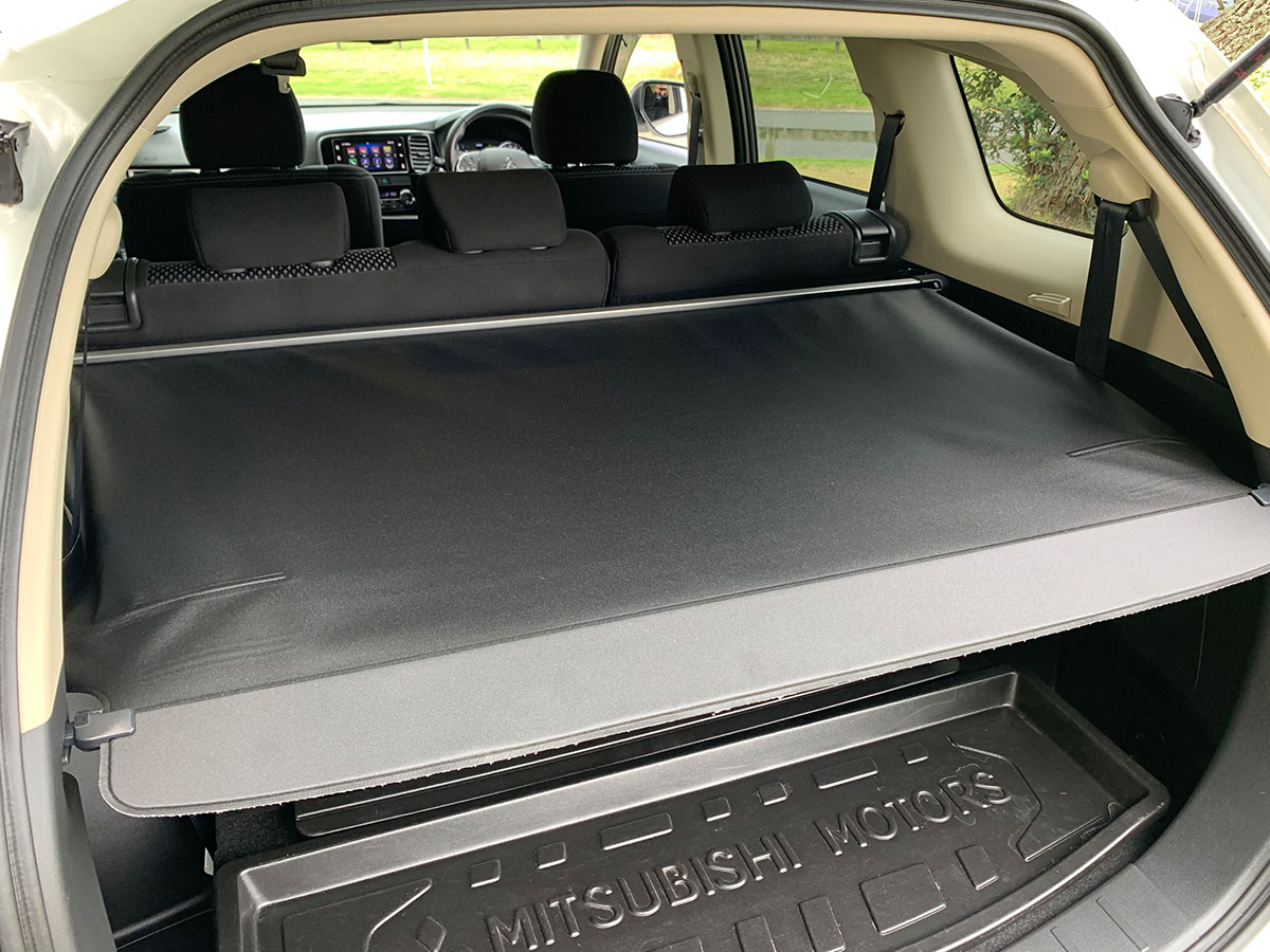 2018 Mitsubishi Outlander XLS 2.3L Diesel 4WD 7 Seater