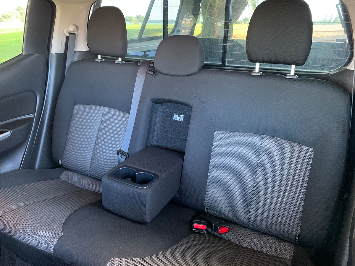 2022 Mitsubishi Triton GLSB 4WD 2.4L Diesel Turbo 6 Speed Auto