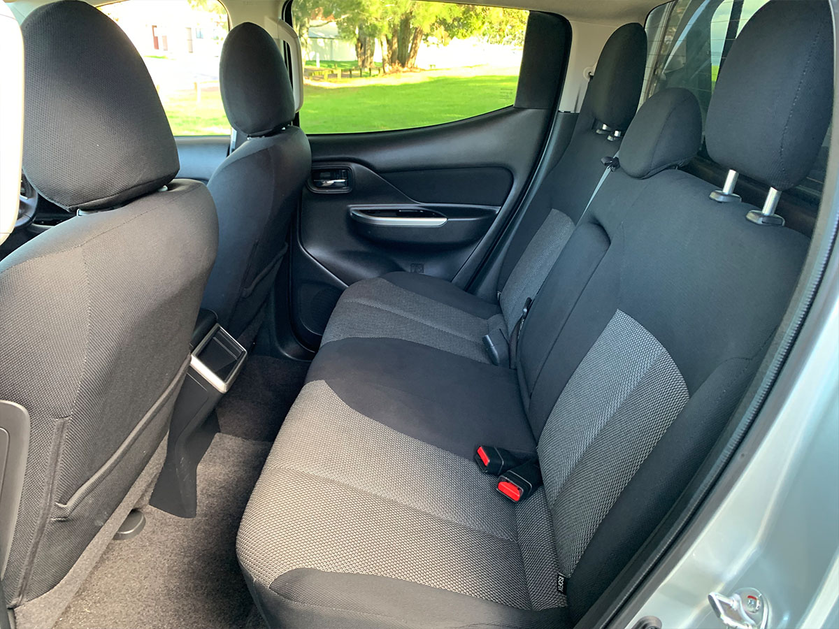 2022 Mitsubishi Triton GLSB 4WD 2.4L Diesel Turbo 6 Speed Auto