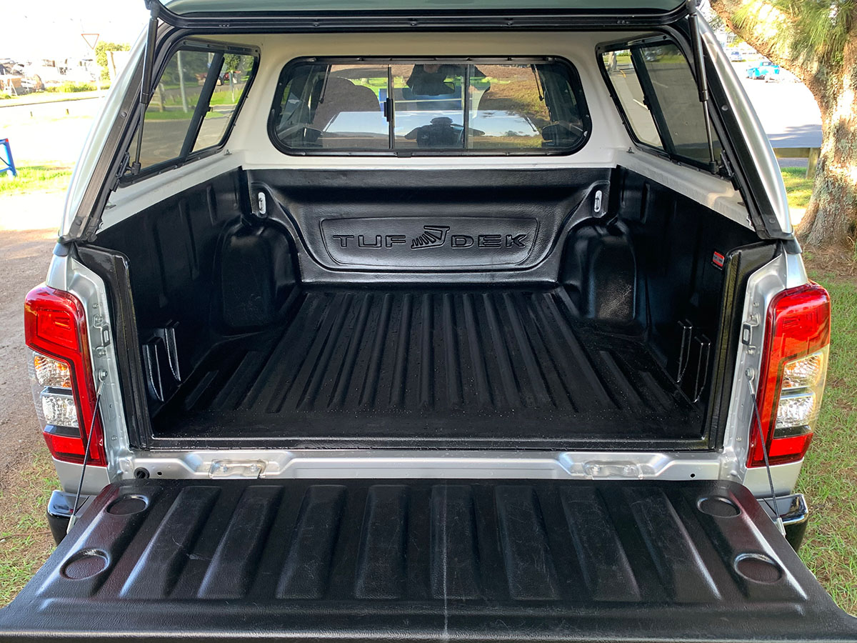 2022 Mitsubishi Triton GLSB 4WD 2.4L Diesel Turbo 6 Speed Auto