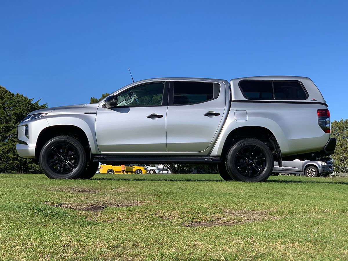 2022 Mitsubishi Triton GLSB 4WD 2.4L Diesel Turbo 6 Speed Auto