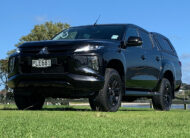 2022 Mitsubishi Triton GLSB 4WD 2.4L Diesel Turbo 6 Speed Auto