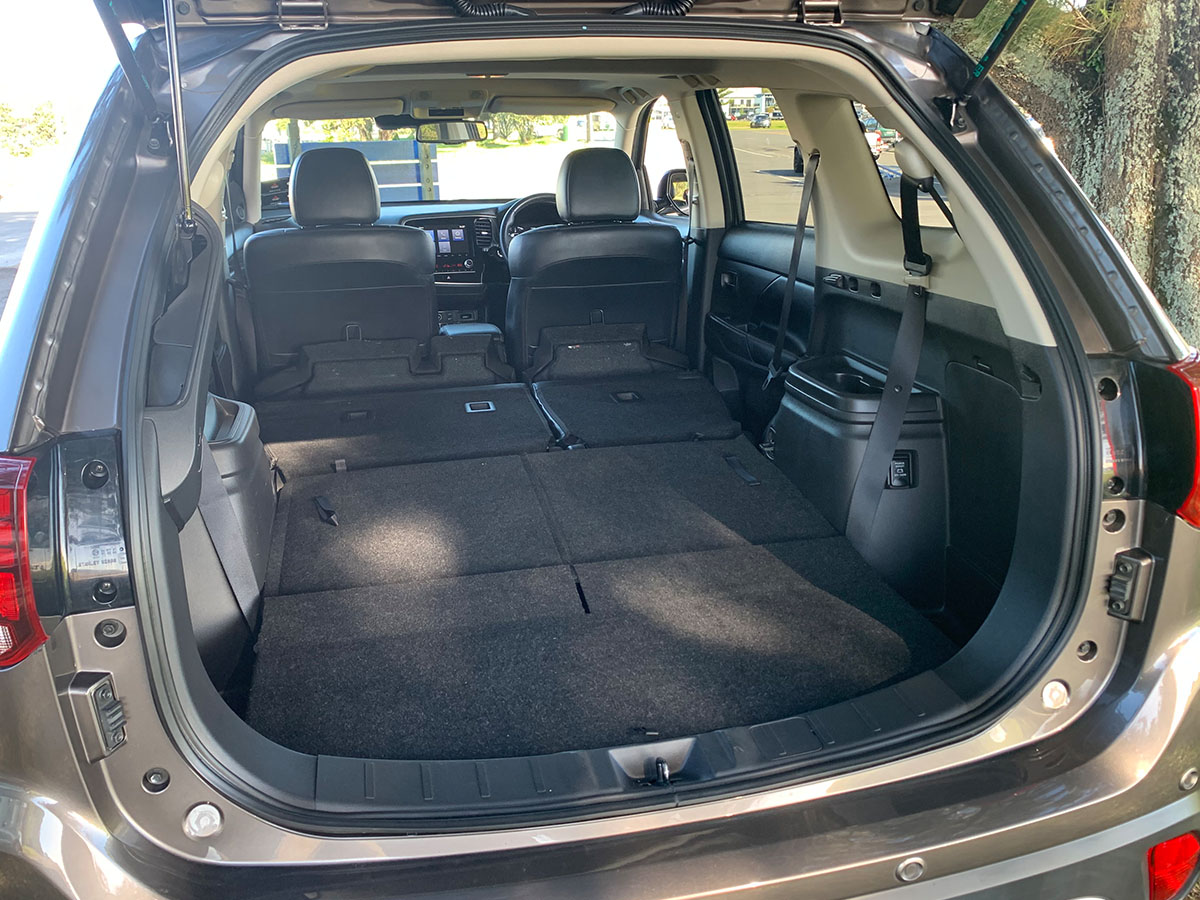 2021 Mitsubishi Outlander VRX 2.3L Diesel 4WD 7 Seater 6 Speed Auto