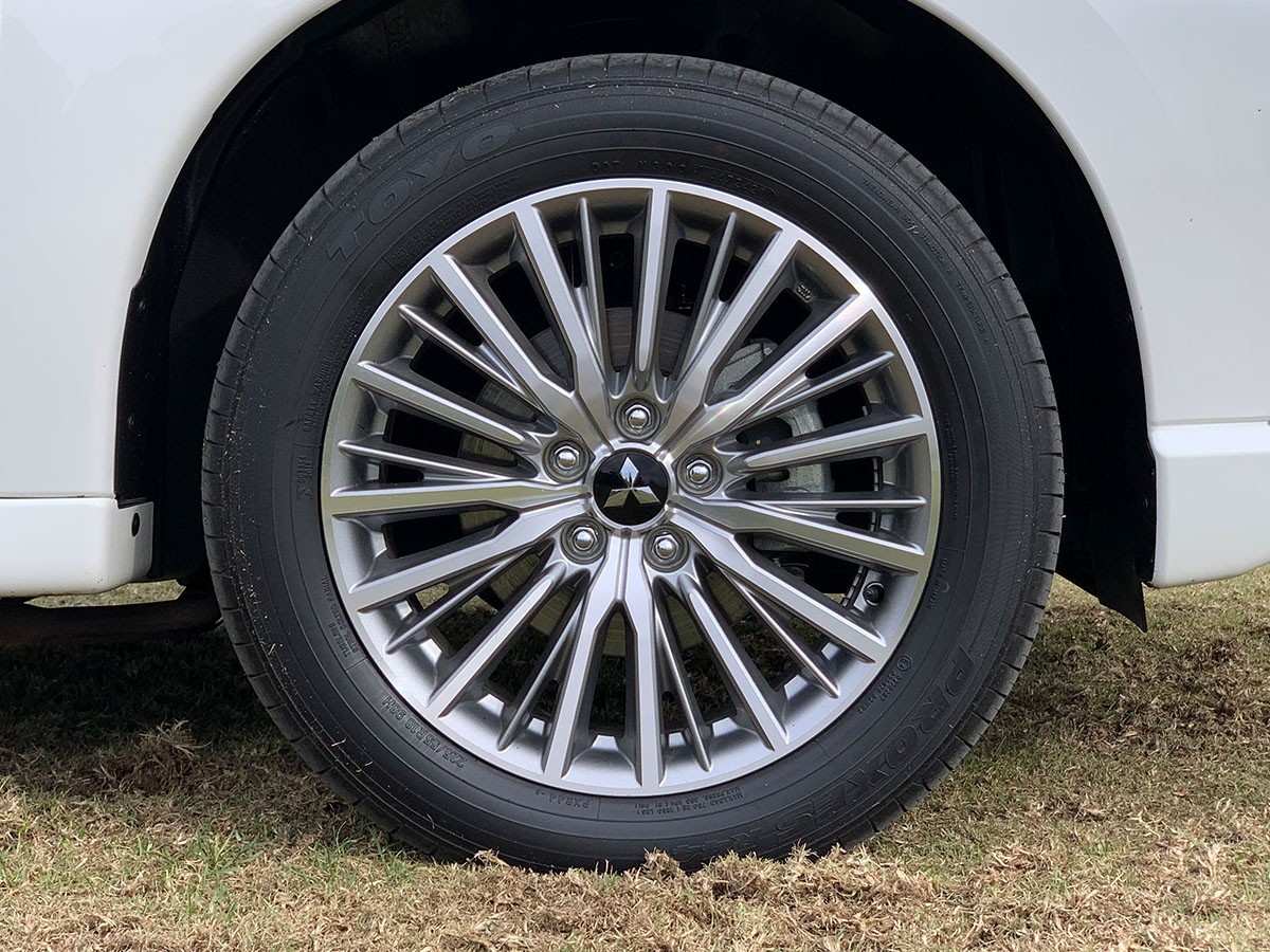 2021 Mitsubishi Outlander VRX PHEV HYBRID 4WD