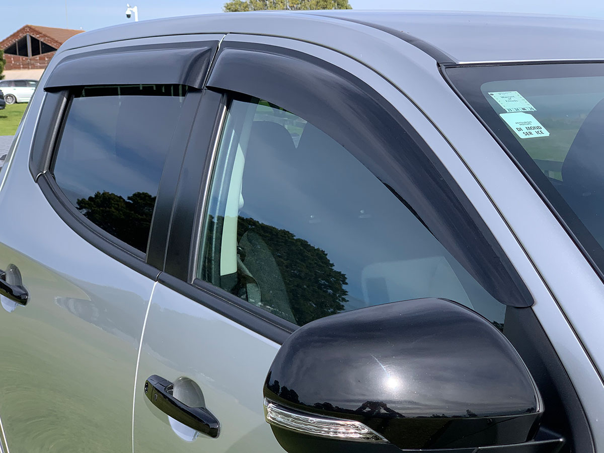 2022 Mitsubishi Triton GLSB 4WD 2.4L Diesel Turbo 6 Speed Auto