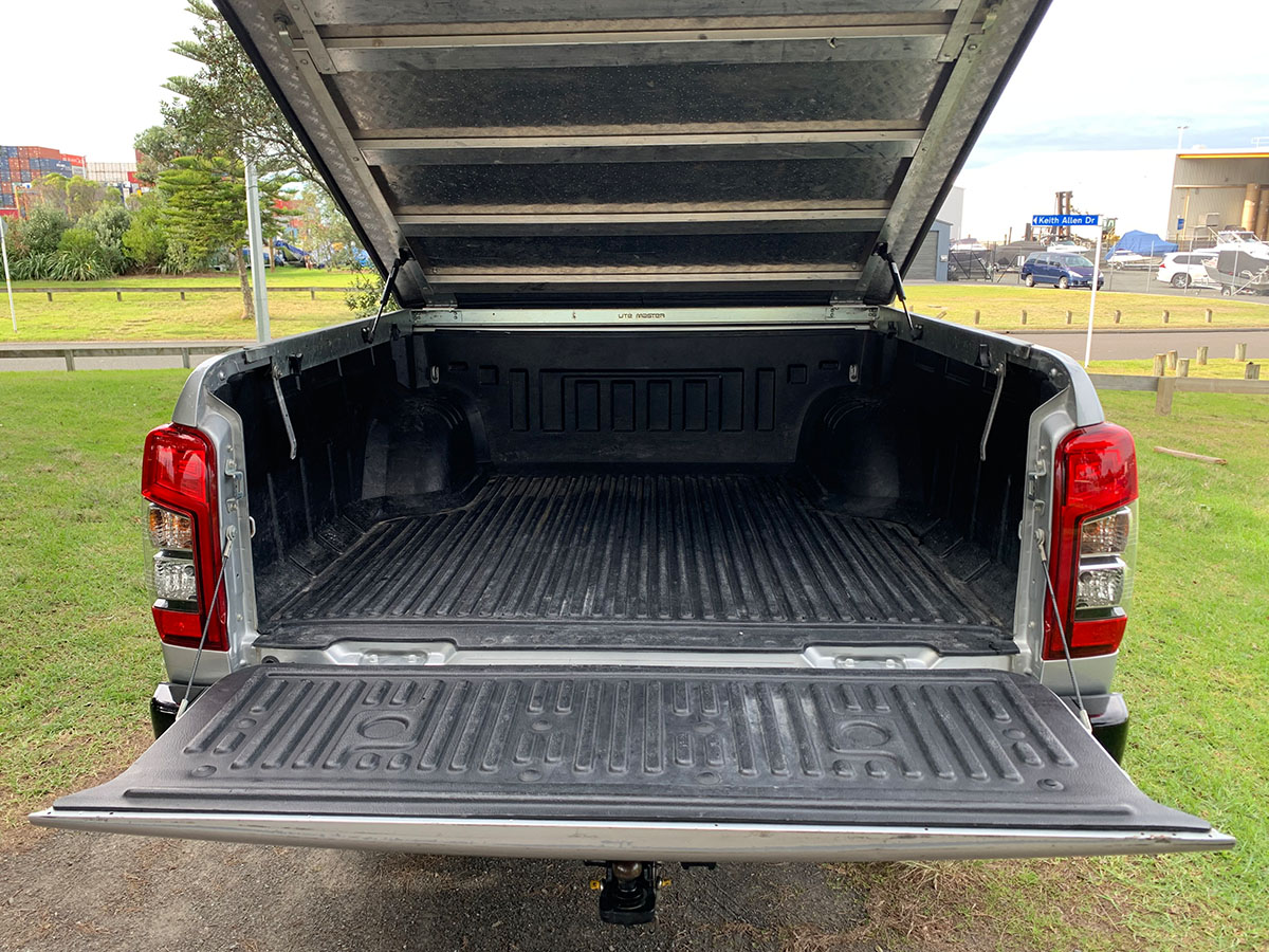 2022 Mitsubishi Triton GLSB 4WD 2.4L Diesel Turbo 6 Speed Auto