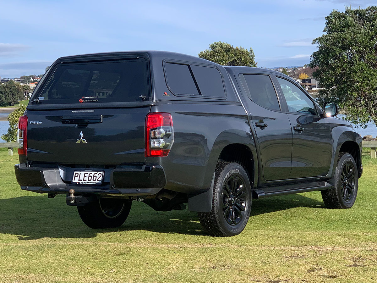 2022 Mitsubishi Triton GLSB 4WD 2.4L Diesel Turbo 6 Speed Auto