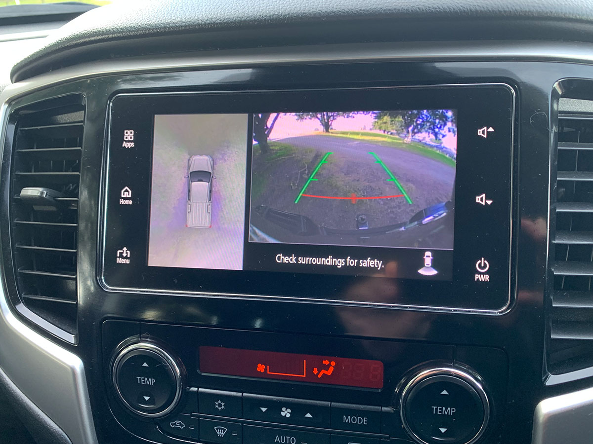 2022 Mitsubishi Triton GLSB 4WD 2.4L Diesel Turbo 6 Speed Auto