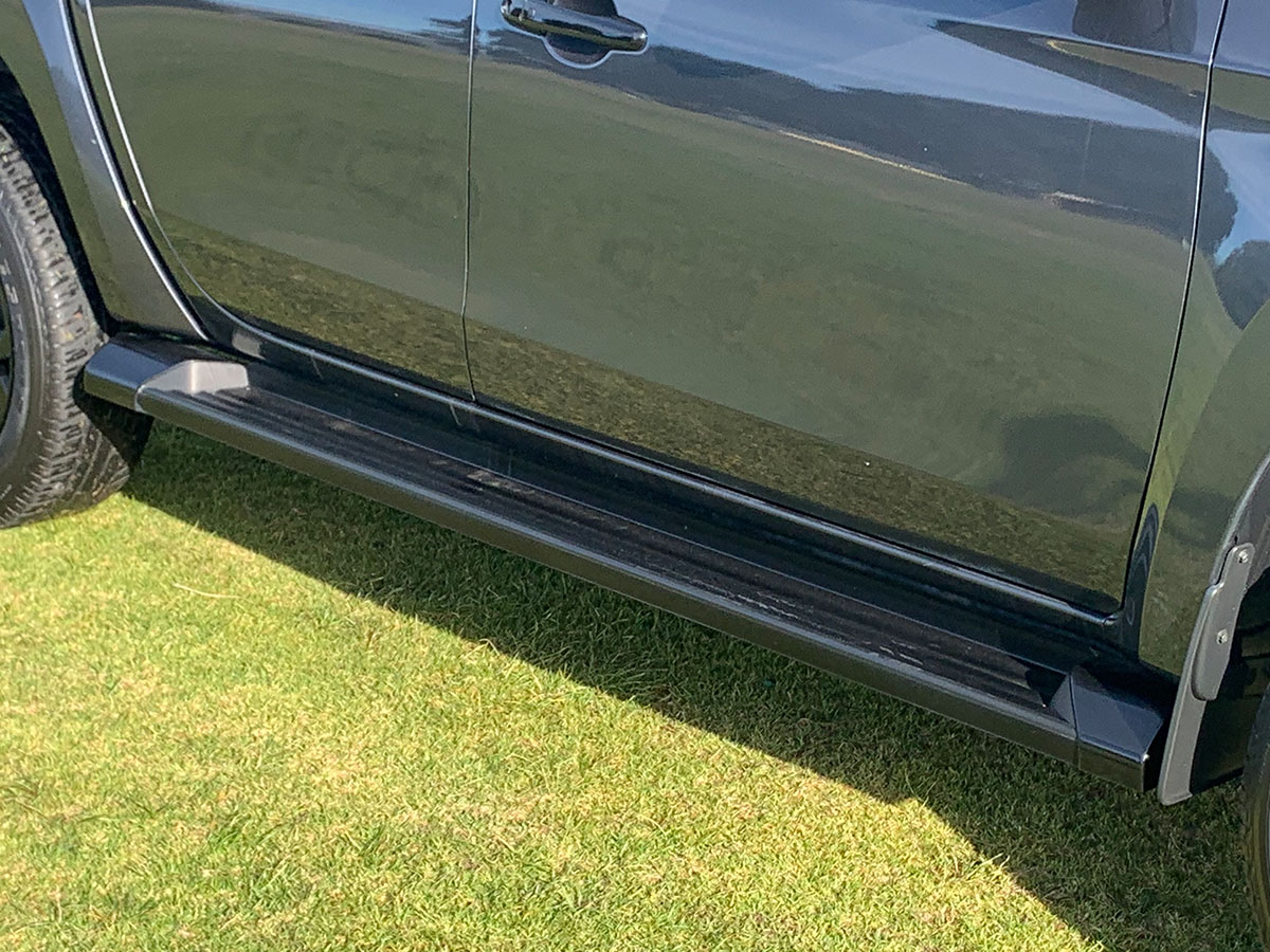 2022 Mitsubishi Triton GLSB 4WD 2.4L Diesel Turbo 6 Speed Auto