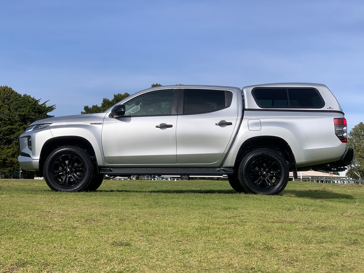 2022 Mitsubishi Triton GLSB 4WD 2.4L Diesel Turbo 6 Speed Auto