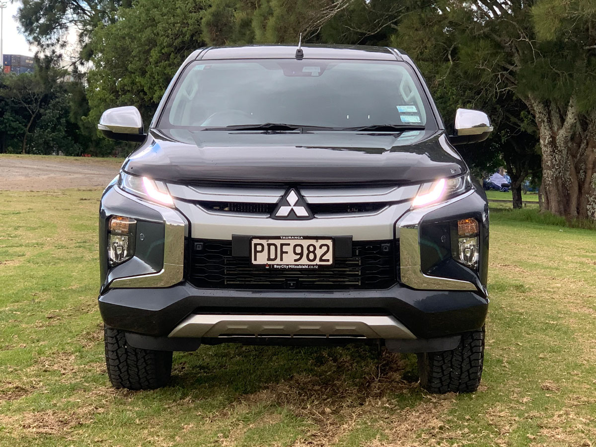 2022 Mitsubishi Triton VRX 4WD 2.4L Diesel Turbo 6 Speed Auto