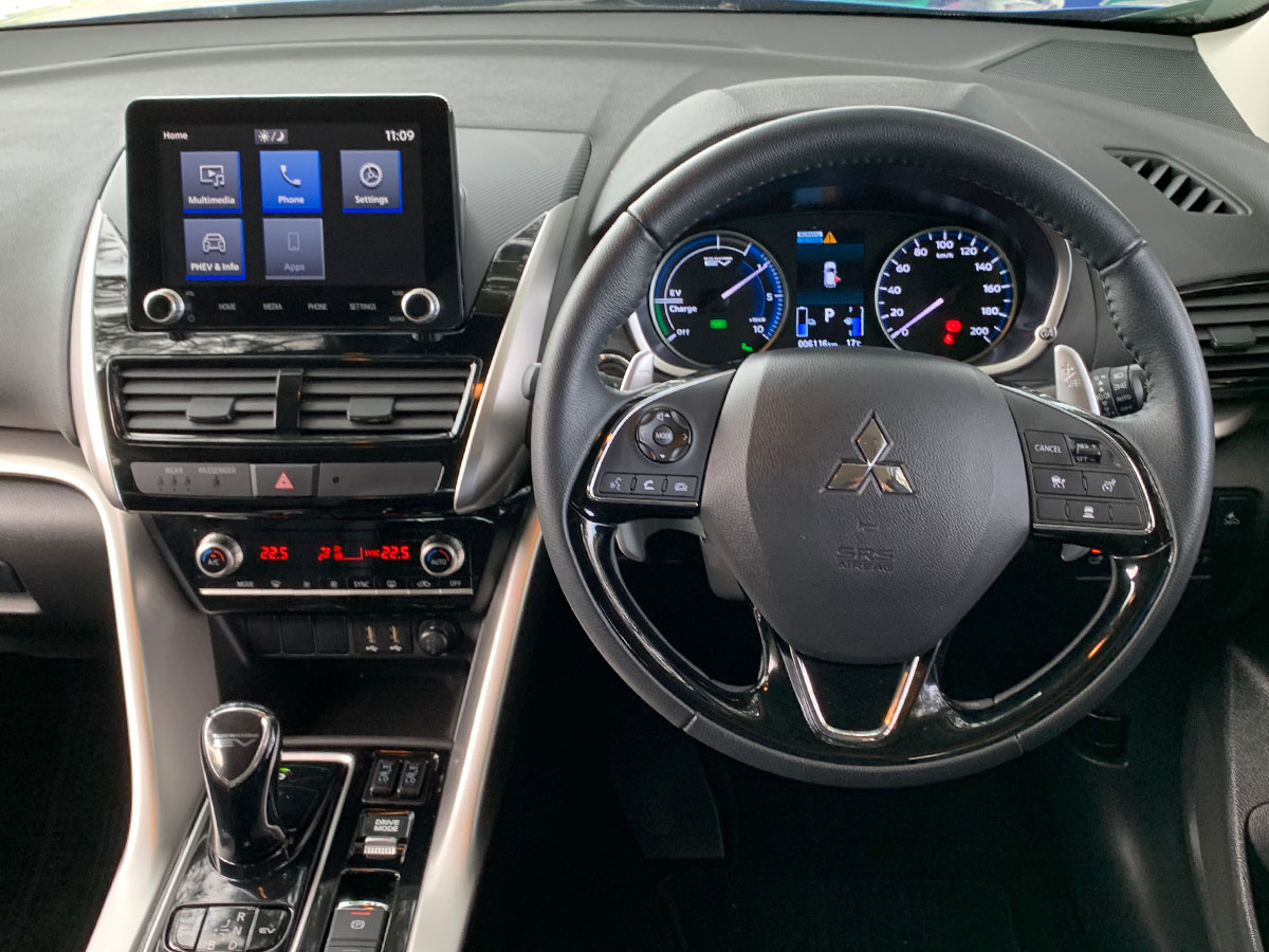 2023 Mitsubishi Eclipse Cross PHEV XLS 4WD Hybrid