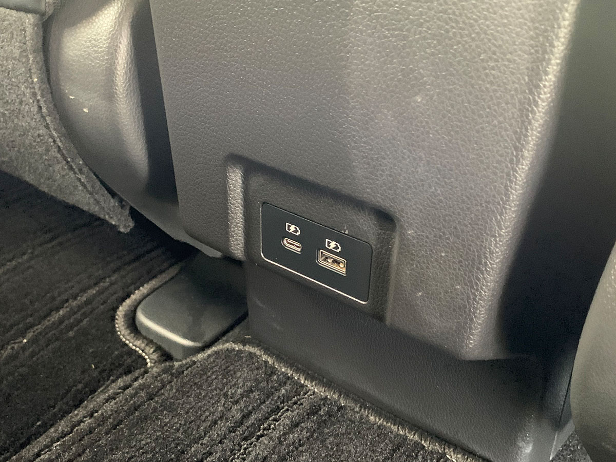 2023 Mitsubishi Eclipse Cross PHEV XLS 4WD Hybrid