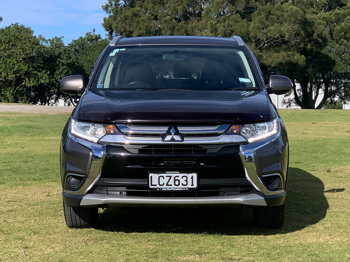 2018 Mitsubishi Outlander LS 2.4L Petrol 7 Seater Automatic