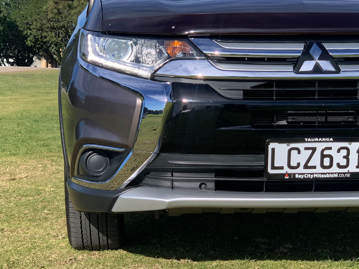 2018 Mitsubishi Outlander LS 2.4L Petrol 7 Seater Automatic