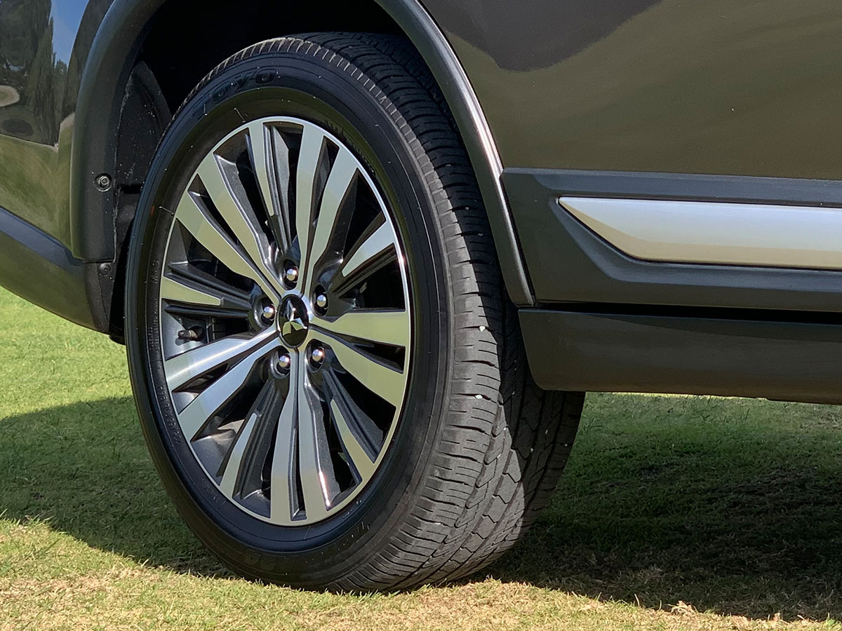 2018 Mitsubishi Outlander LS 2.4L Petrol 7 Seater Automatic