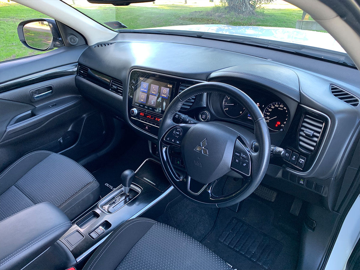 2021 Mitsubishi Outlander LS 2.4L Petrol 7 Seater Automatic