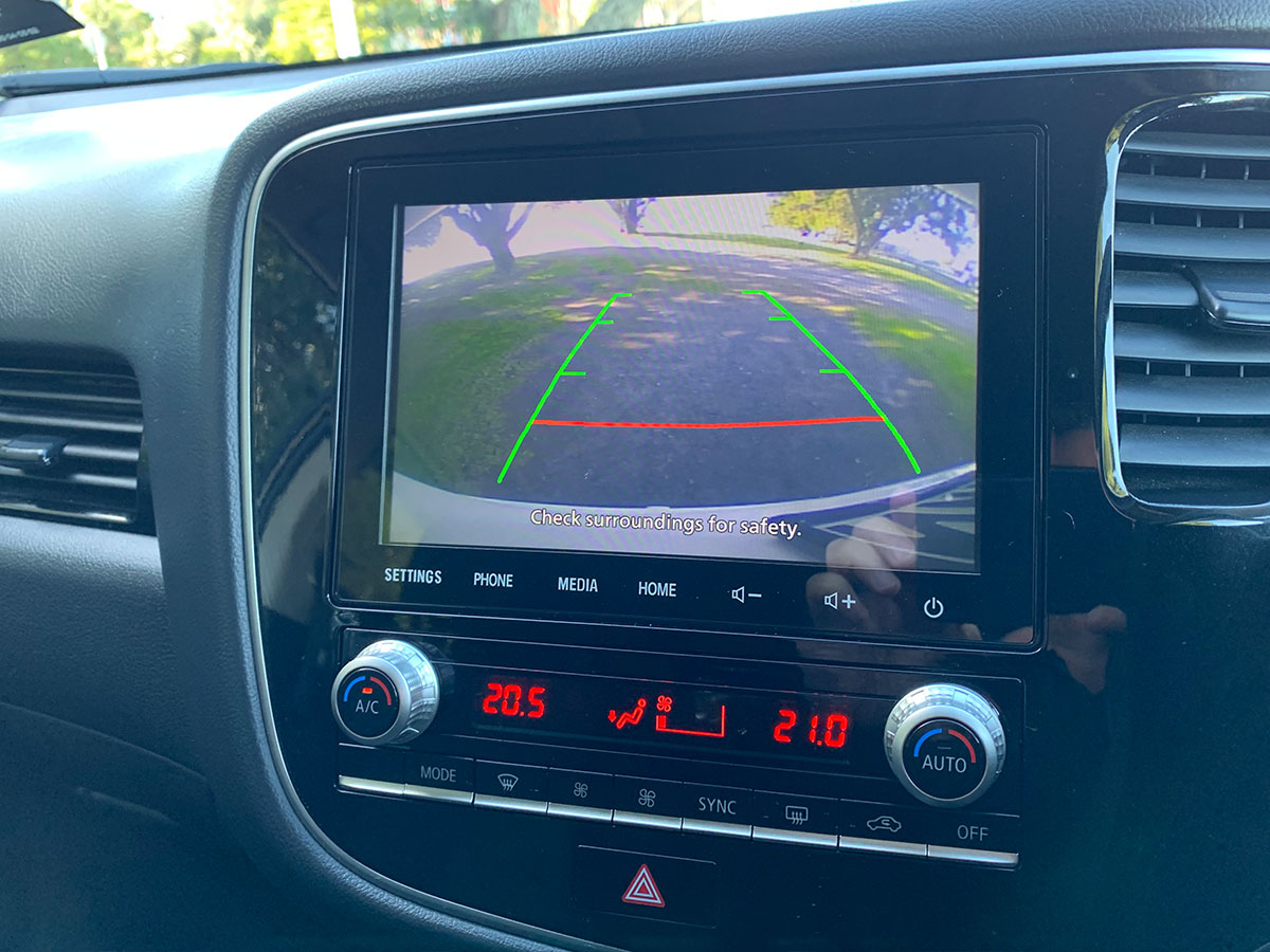 2021 Mitsubishi Outlander LS 2.4L Petrol 7 Seater Automatic