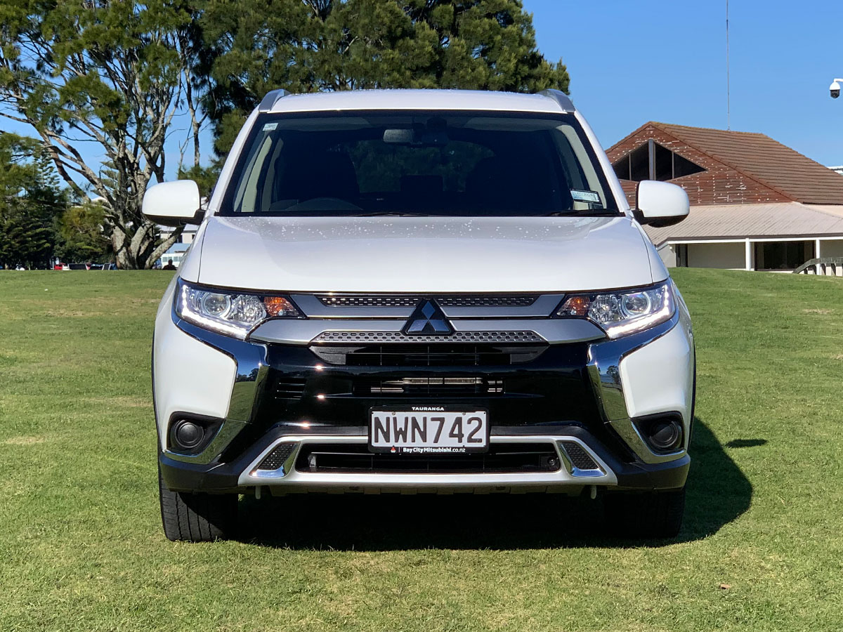 2021 Mitsubishi Outlander LS 2.4L Petrol 7 Seater Automatic