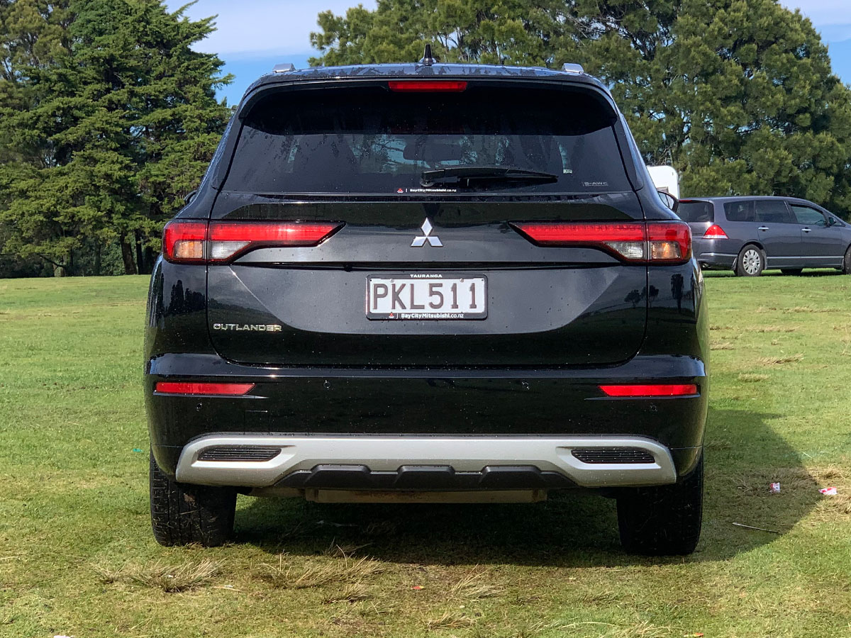 2022 Mitsubishi Outlander VRX 2.5L 4WD 7 Seater CVT Auto