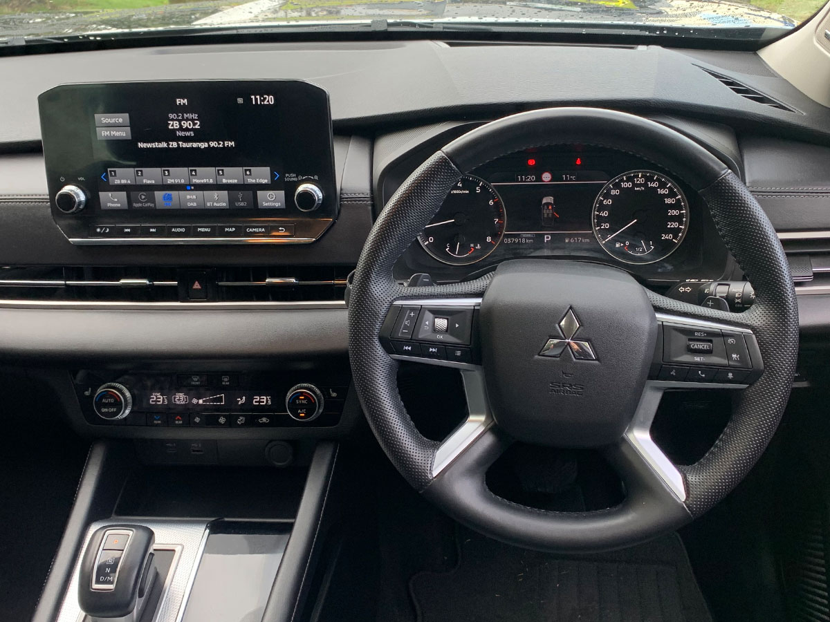 2022 Mitsubishi Outlander VRX 2.5L 4WD 7 Seater CVT Auto