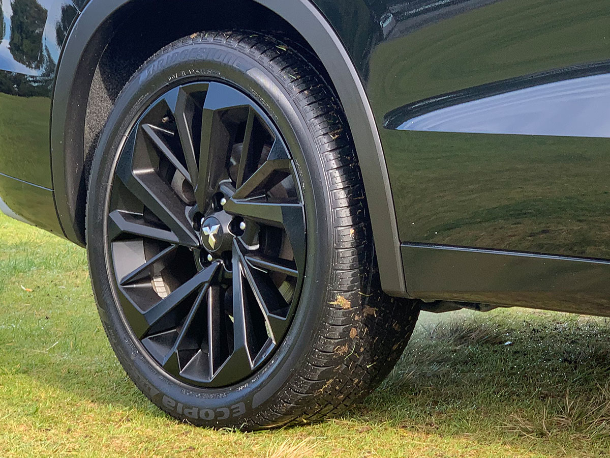 2022 Mitsubishi Outlander VRX 2.5L 4WD 7 Seater CVT Auto