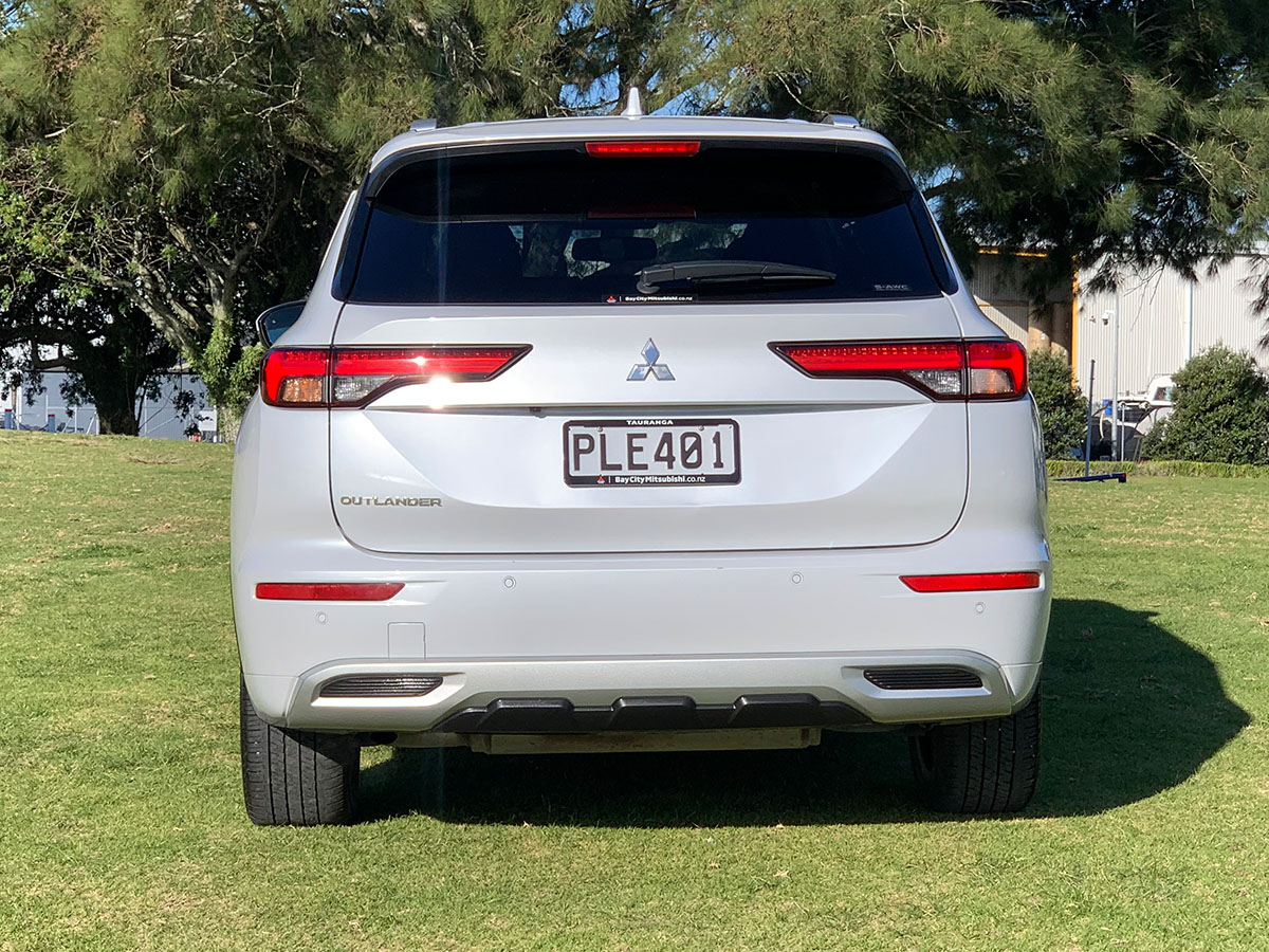 2022 Mitsubishi Outlander VRX 2.5L 4WD 7 Seater CVT Auto