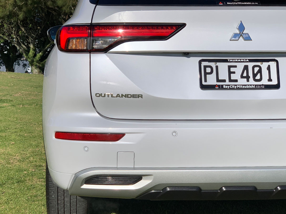 2022 Mitsubishi Outlander VRX 2.5L 4WD 7 Seater CVT Auto