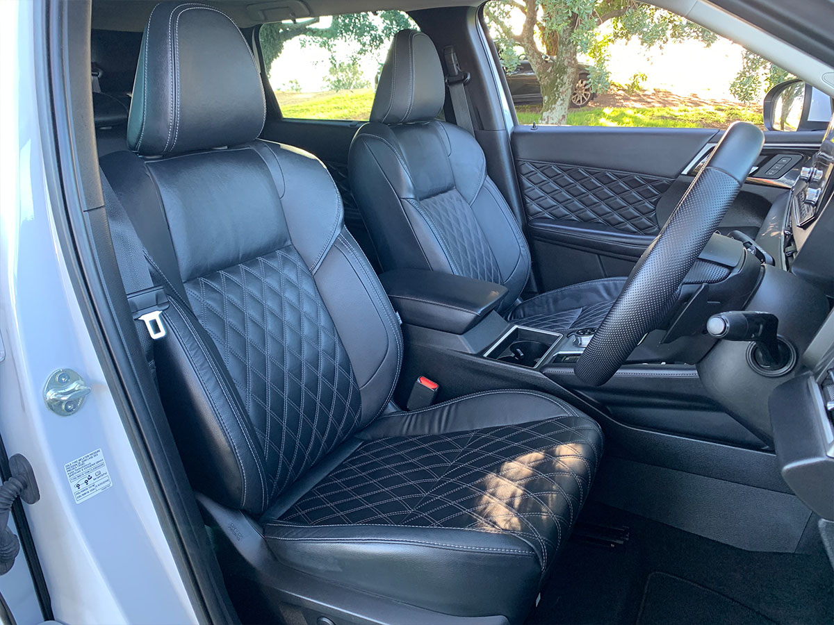 2022 Mitsubishi Outlander VRX 2.5L 4WD 7 Seater CVT Auto