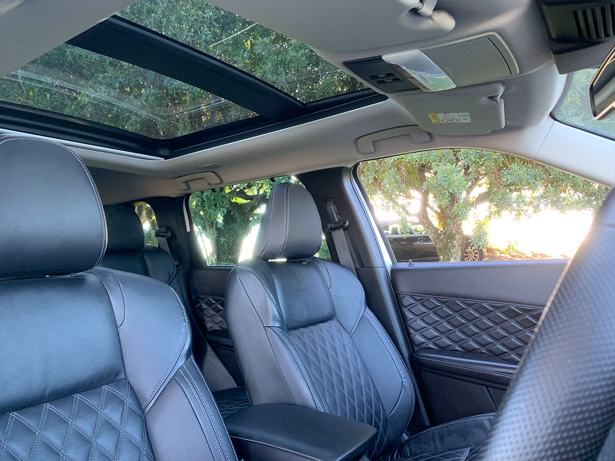 2022 Mitsubishi Outlander VRX 2.5L 4WD 7 Seater CVT Auto