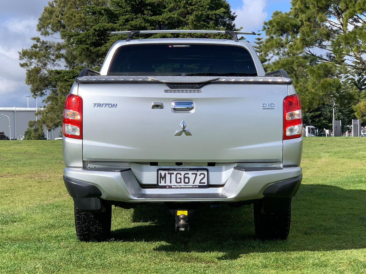 2017 Mitsubishi Triton GLXR 2.4L Diesel Turbo