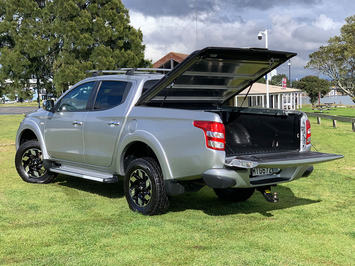 2017 Mitsubishi Triton GLXR 2.4L Diesel Turbo