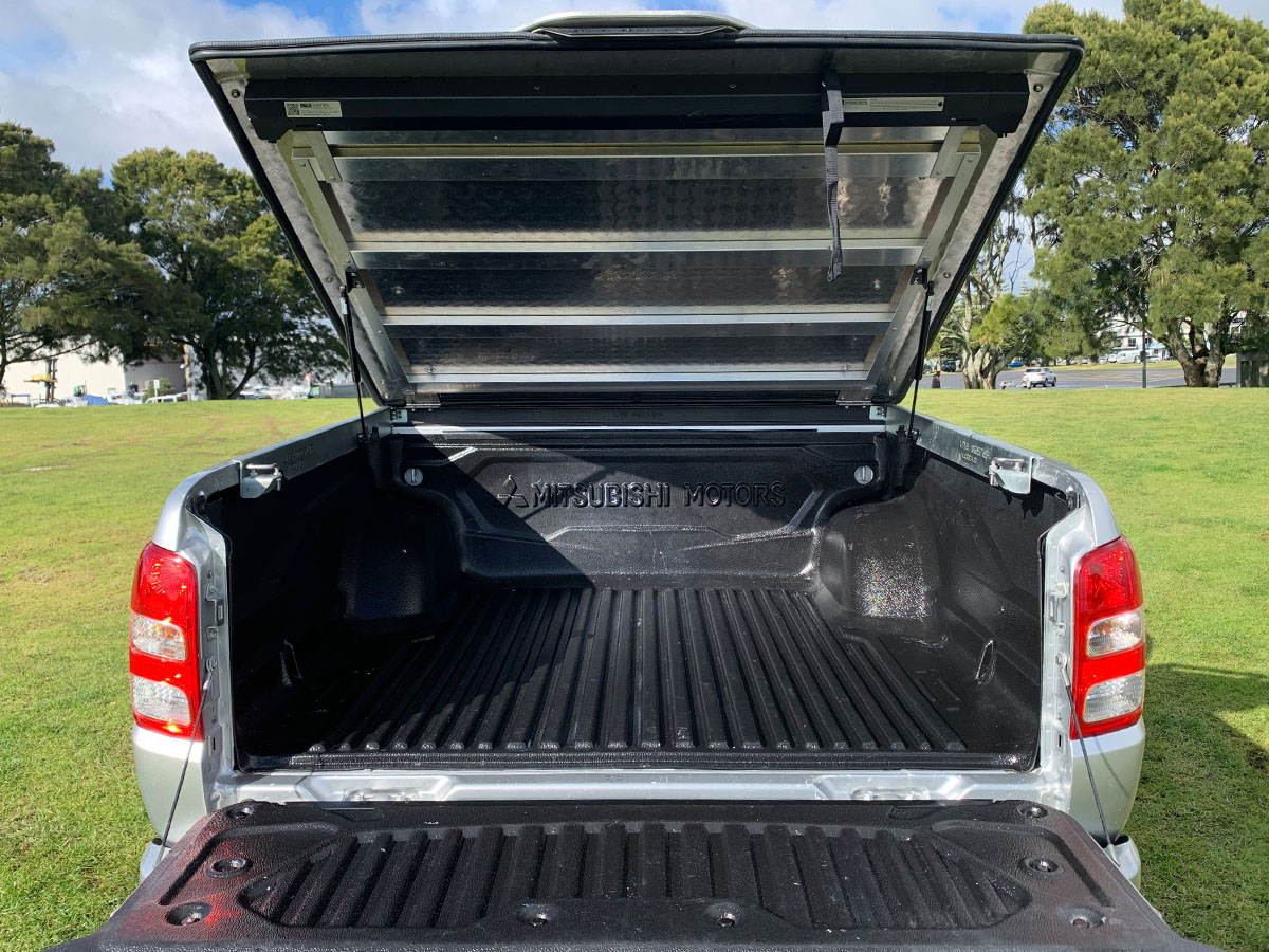 2017 Mitsubishi Triton GLXR 2.4L Diesel Turbo