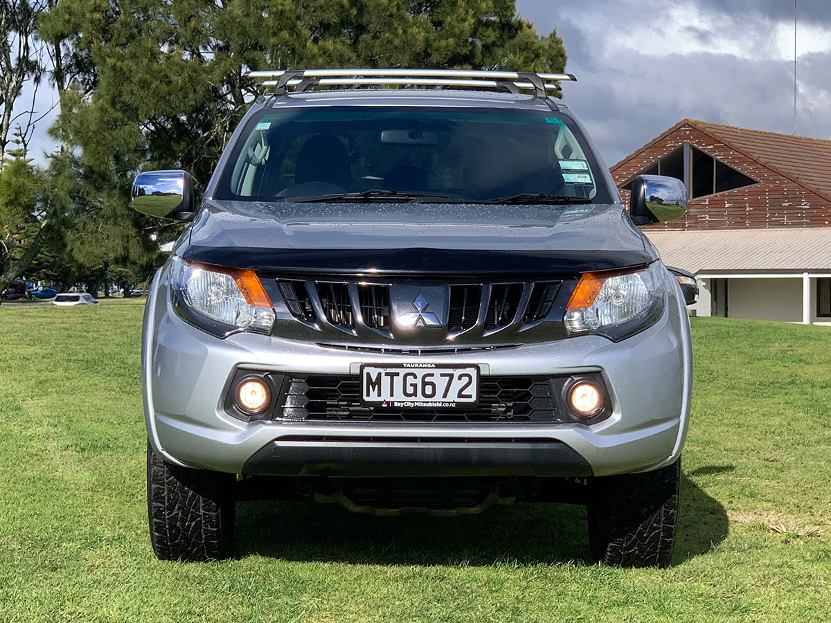 2017 Mitsubishi Triton GLXR 2.4L Diesel Turbo
