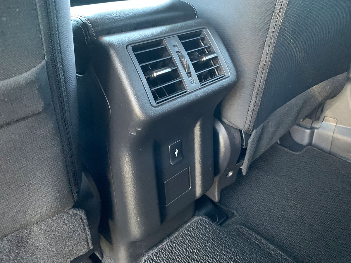 2018 Mitsubishi Outlander XLS 4WD 7 Seater 2.4L Petrol Automatic